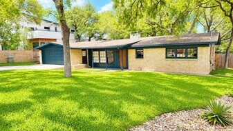 405 Ridgewood Rd in Austin, TX - Building Photo