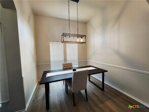 1212 Neuberry Cliffe in Temple, TX - Building Photo - Building Photo