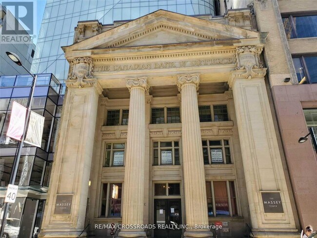 property at 197-1197 Yonge St
