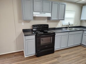 13 Ez Ln in Manchester, TN - Building Photo - Building Photo