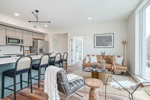 1301 Bainbridge St in Philadelphia, PA - Building Photo