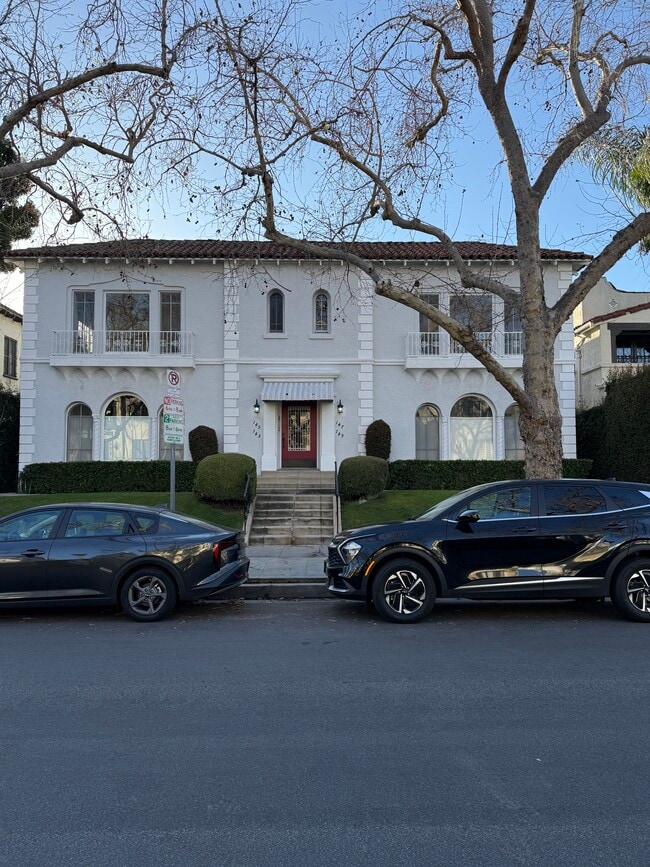 145 N Sycamore Ave, Unit 145 N. Sycamore Ave., Unit 145 N. Sycamore Ave.