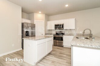 621 Sophia Wy in Lewisville, TX - Building Photo - Building Photo