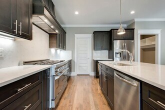 433 36th Ave N in Nashville, TN - Building Photo - Building Photo