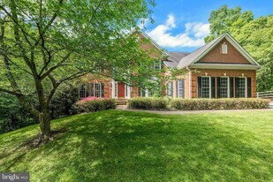 14263 Howard Rd, Unit 1545-312 in Dayton, MD - Building Photo