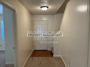 6523 Doe Creek Way in Knoxville, TN - Building Photo - Building Photo