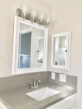 507 E Cedar Ave in Burbank, CA - Building Photo - Building Photo