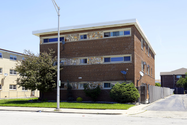 9413-9417 S Mobile Ave in Oak Lawn, IL - Building Photo - Building Photo