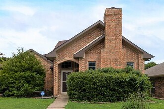 1632 Tuley St in Cedar Hill, TX - Building Photo - Building Photo