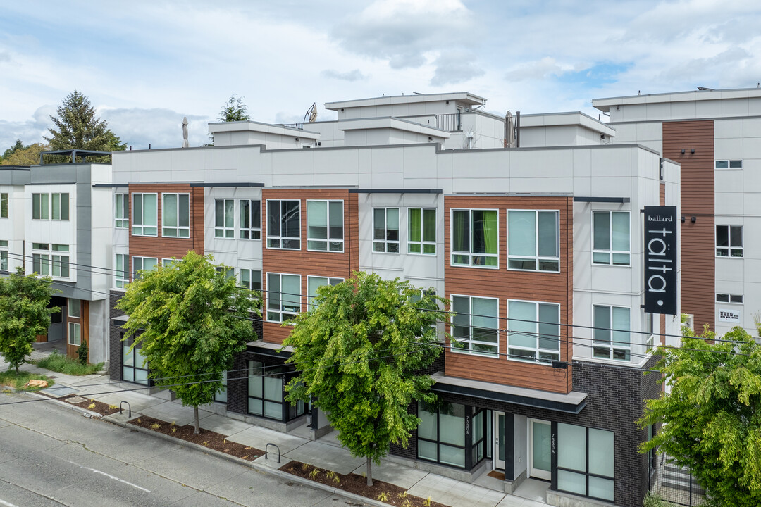 Talta Townhomes in Seattle, WA - Foto de edificio