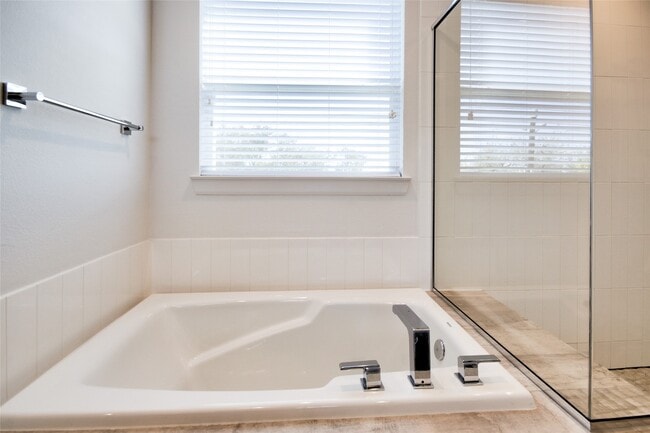 property at 1909 Maury St