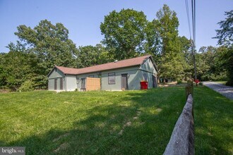 115 Old Bridge Rd in Harpers Ferry, WV - Building Photo - Building Photo