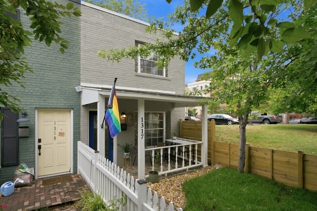property at 1317 Pendleton St
