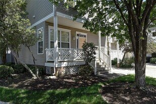 2204 Leeway Ct in Virginia Beach, VA - Building Photo