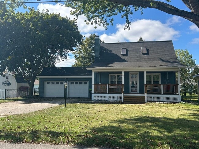 property at 107 Smith St
