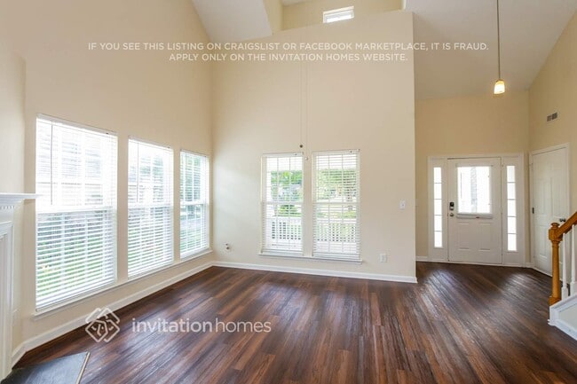 4541 Brandie Glen Rd in Charlotte, NC - Foto de edificio - Building Photo