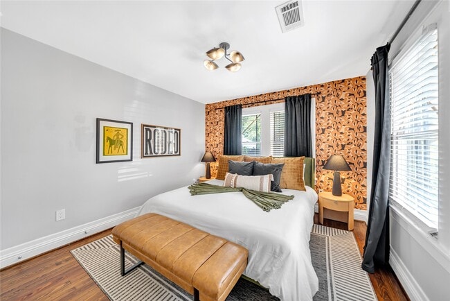 property at 725 Peddie St