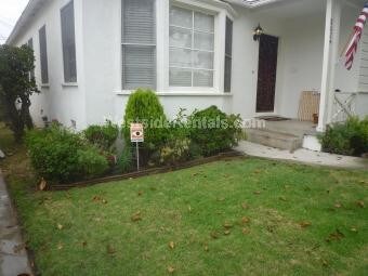 8024 Regis Way in Westchester, CA - Building Photo - Building Photo