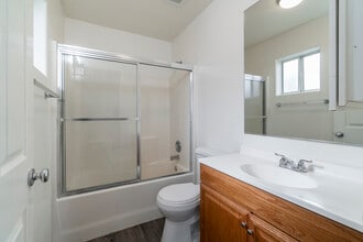 28455 Avenida La Paz in Cathedral City, CA - Building Photo - Building Photo