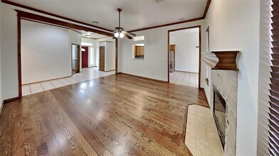 2001 Napa Valley Rd in Edmond, OK - Building Photo - Building Photo