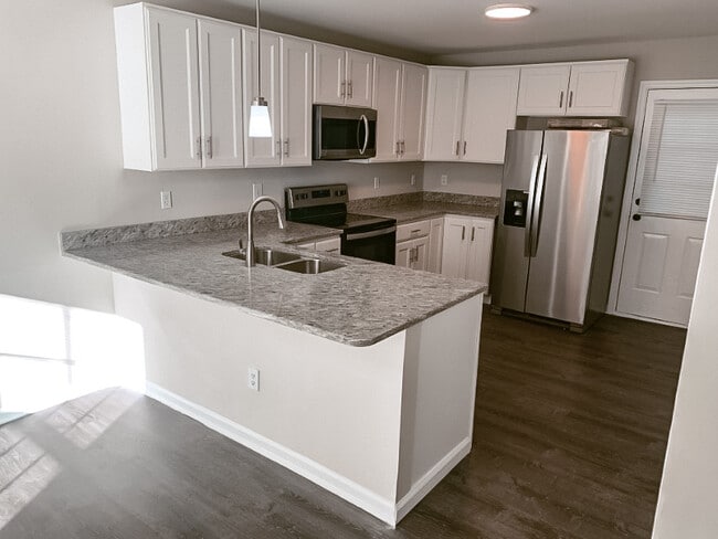 property at 809 Lee St