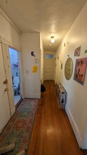 52 Fisher Ave, Unit 3 in Boston, MA - Building Photo - Building Photo