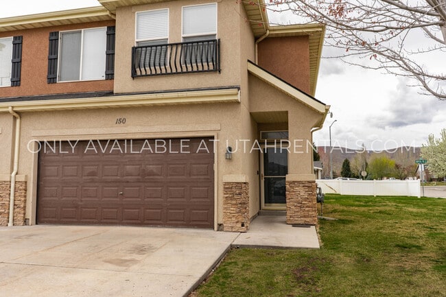 property at 211 Greenfield Cir