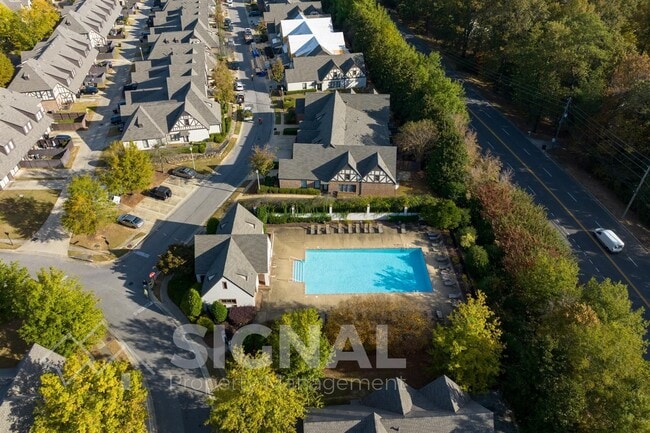 2574 Acton Park Ln in Birmingham, AL - Building Photo - Building Photo