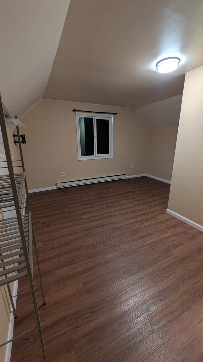 1010 Eisenhower Way in Tobyhanna, PA - Building Photo - Building Photo