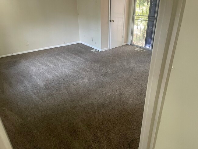 2364 Cross St NW in Atlanta, GA - Building Photo - Building Photo