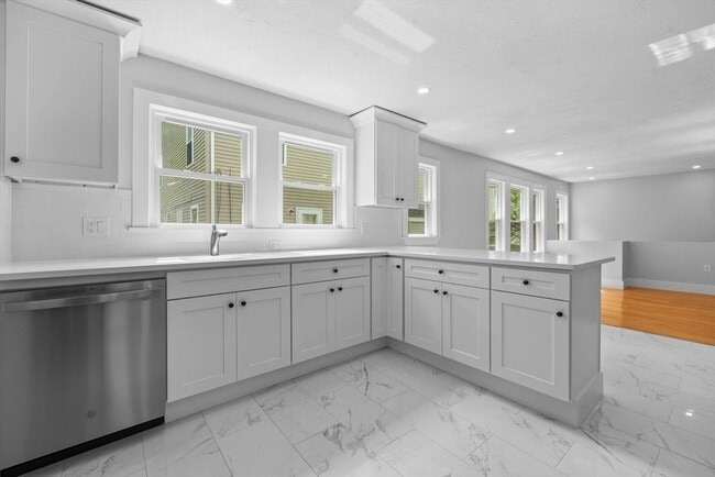 170 Calumet St in Boston, MA - Building Photo - Building Photo