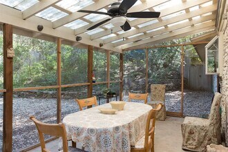 2402 Rock Terrace Cir in Austin, TX - Building Photo - Building Photo
