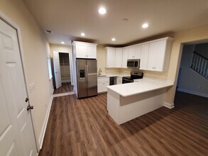 13815 Village Mill Dr in Maugansville, MD - Building Photo - Building Photo