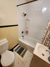 757 Hickory St in California, PA - Building Photo - Building Photo
