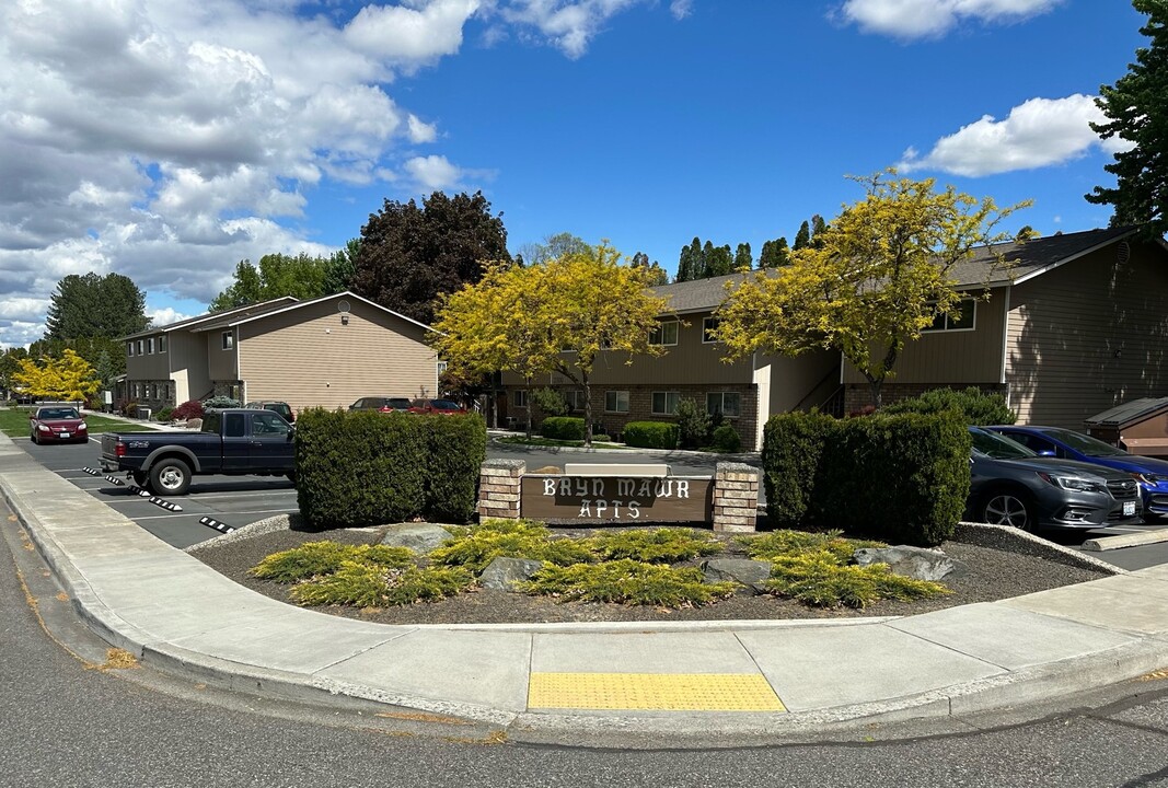 2312 Hood Ave, Unit H in Richland, WA - Foto de edificio