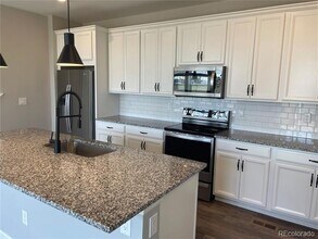 1900 Shoshone Pl in Broomfield, CO - Building Photo - Building Photo