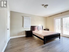 1403 Old Green Ln in East Gwillimbury, ON - Building Photo - Building Photo
