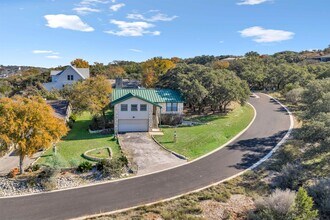 708 Scarlet Sun in Horseshoe Bay, TX - Building Photo - Building Photo