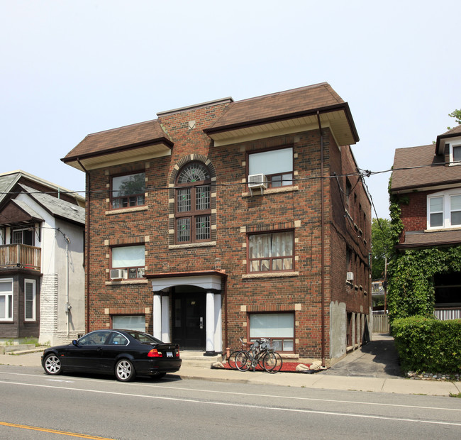 623 Christie St in Toronto, ON - Building Photo - Primary Photo