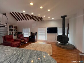 485 Beechwood Ave in Bridgeport, CT - Building Photo - Building Photo