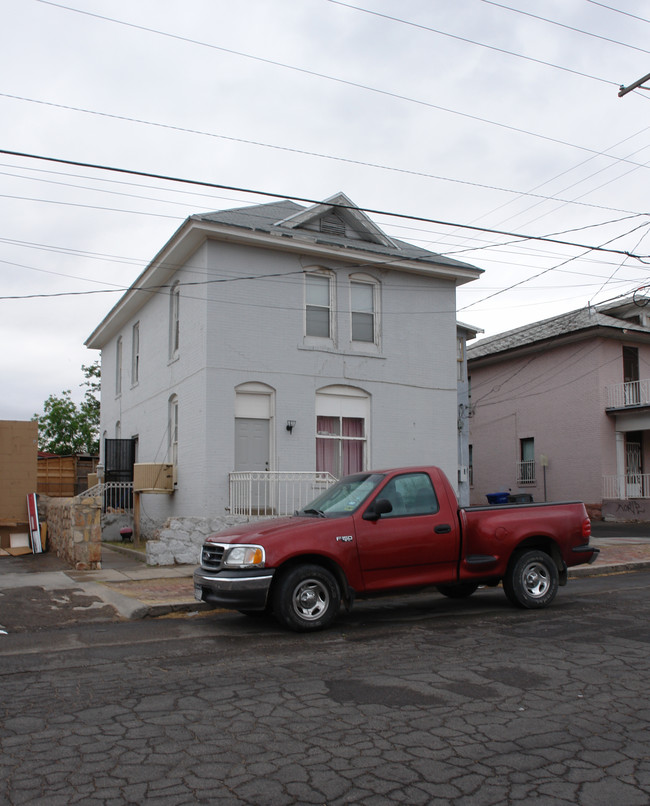 709 Brown St in El Paso, TX - Building Photo - Building Photo