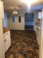 47 Lake Ellen Shores Dr in Crawfordville, FL - Building Photo - Building Photo