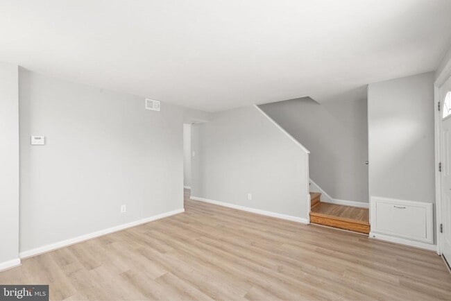 2015 Dineen Dr in Dundalk, MD - Building Photo - Building Photo