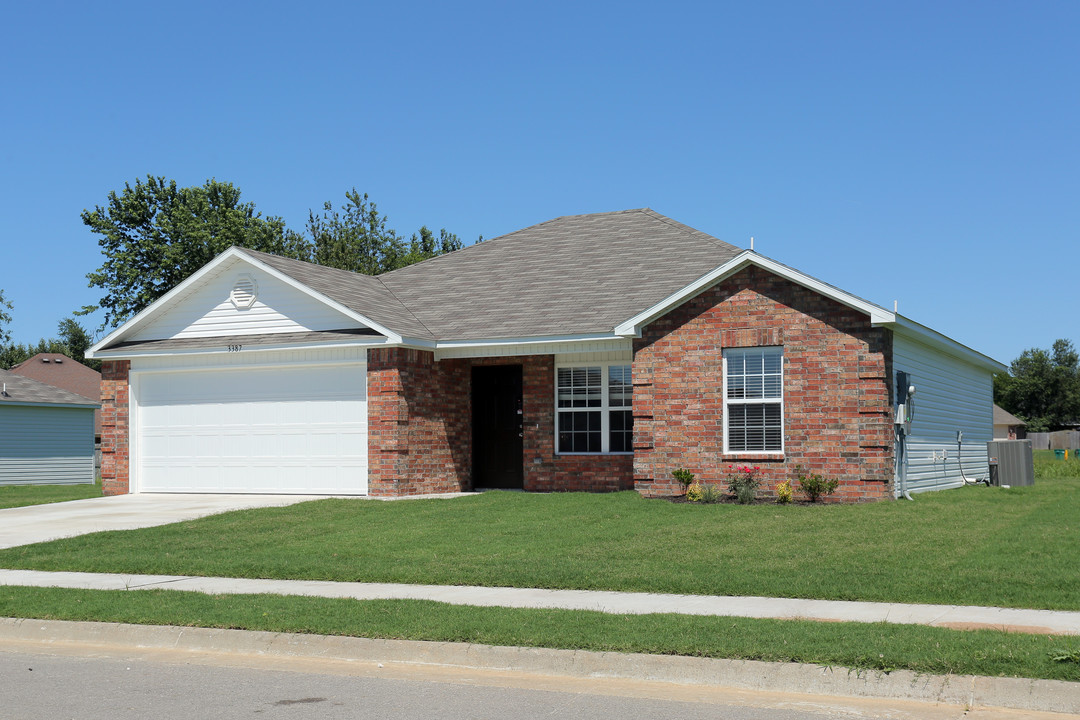 Heritage Heights in Springdale, AR - Building Photo