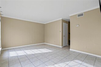 110 Du Rhu Dr in Mobile, AL - Foto de edificio - Building Photo