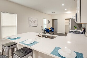 996 Fair St SW in Atlanta, GA - Building Photo - Building Photo