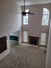 920 Sweetflower Dr in Hoffman Estates, IL - Building Photo - Building Photo