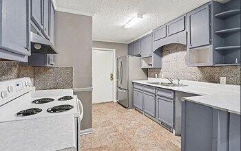 4460 Marjorie Rd SW in Snellville, GA - Building Photo - Building Photo