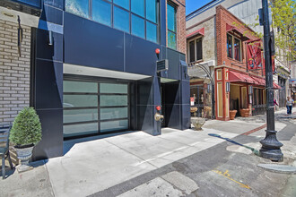North End Residence in Boston, MA - Building Photo - Building Photo