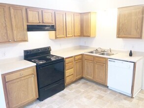 2912 Carson Dr in Indianapolis, IN - Building Photo - Building Photo
